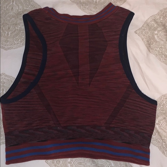 LNDR crop top size xs/s - Picture 3 of 4